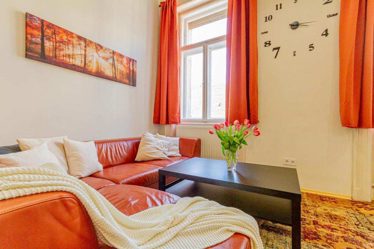Supercentral Boutique Suite Budapesta Exterior foto