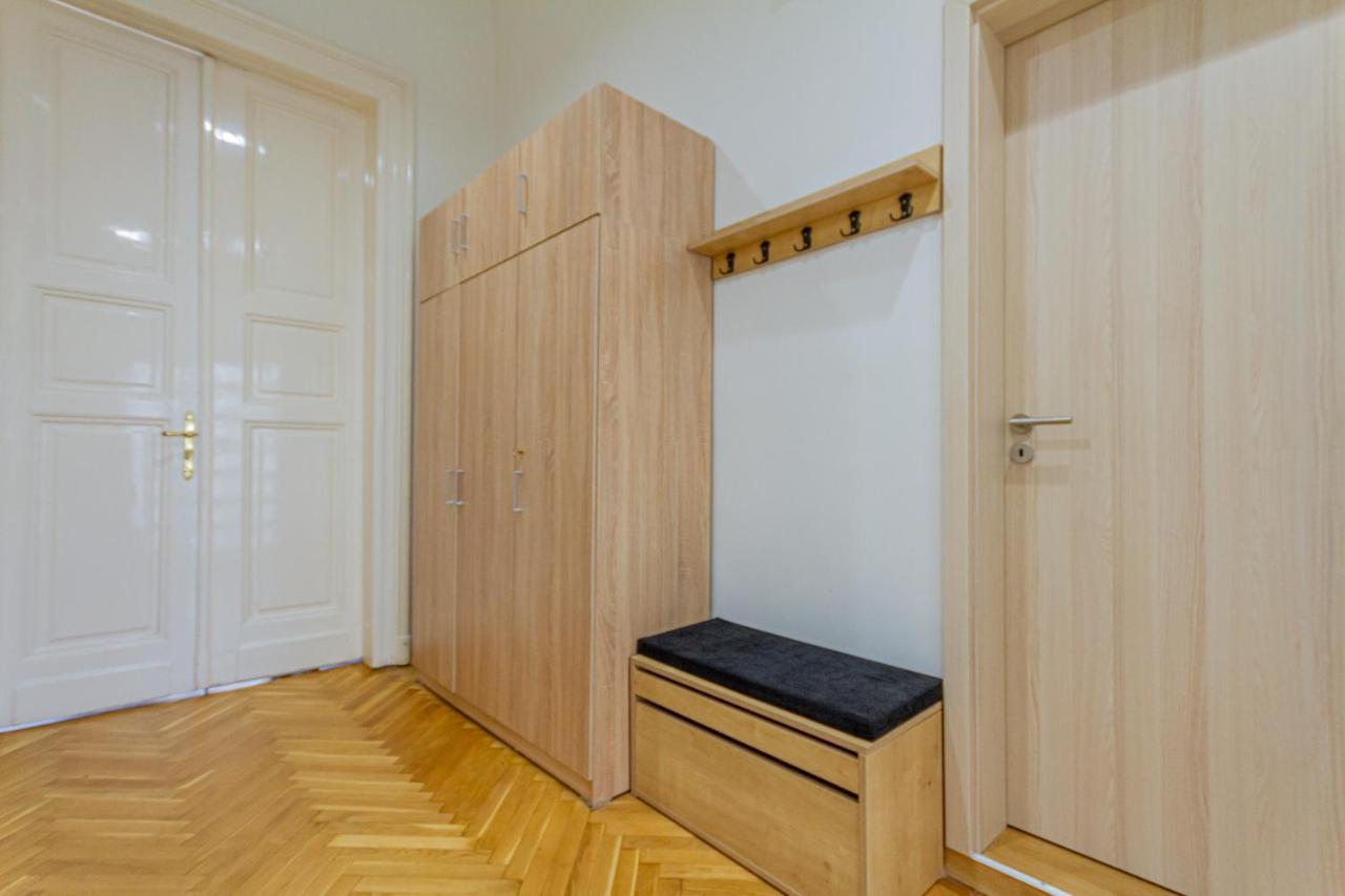 Supercentral Boutique Suite Budapesta Exterior foto