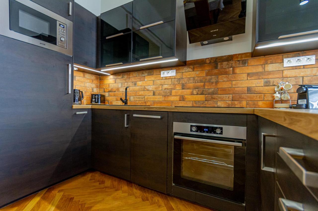 Supercentral Boutique Suite Budapesta Exterior foto