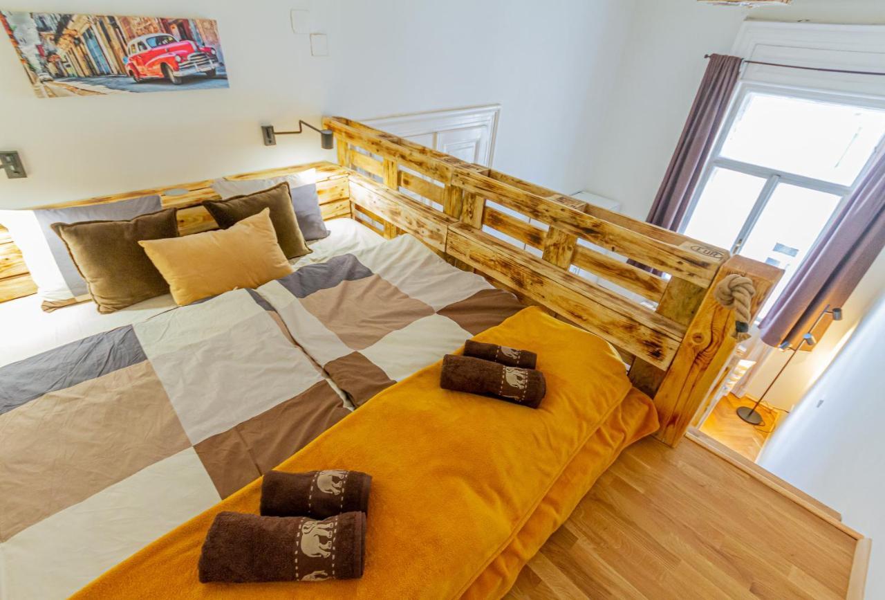 Supercentral Boutique Suite Budapesta Exterior foto