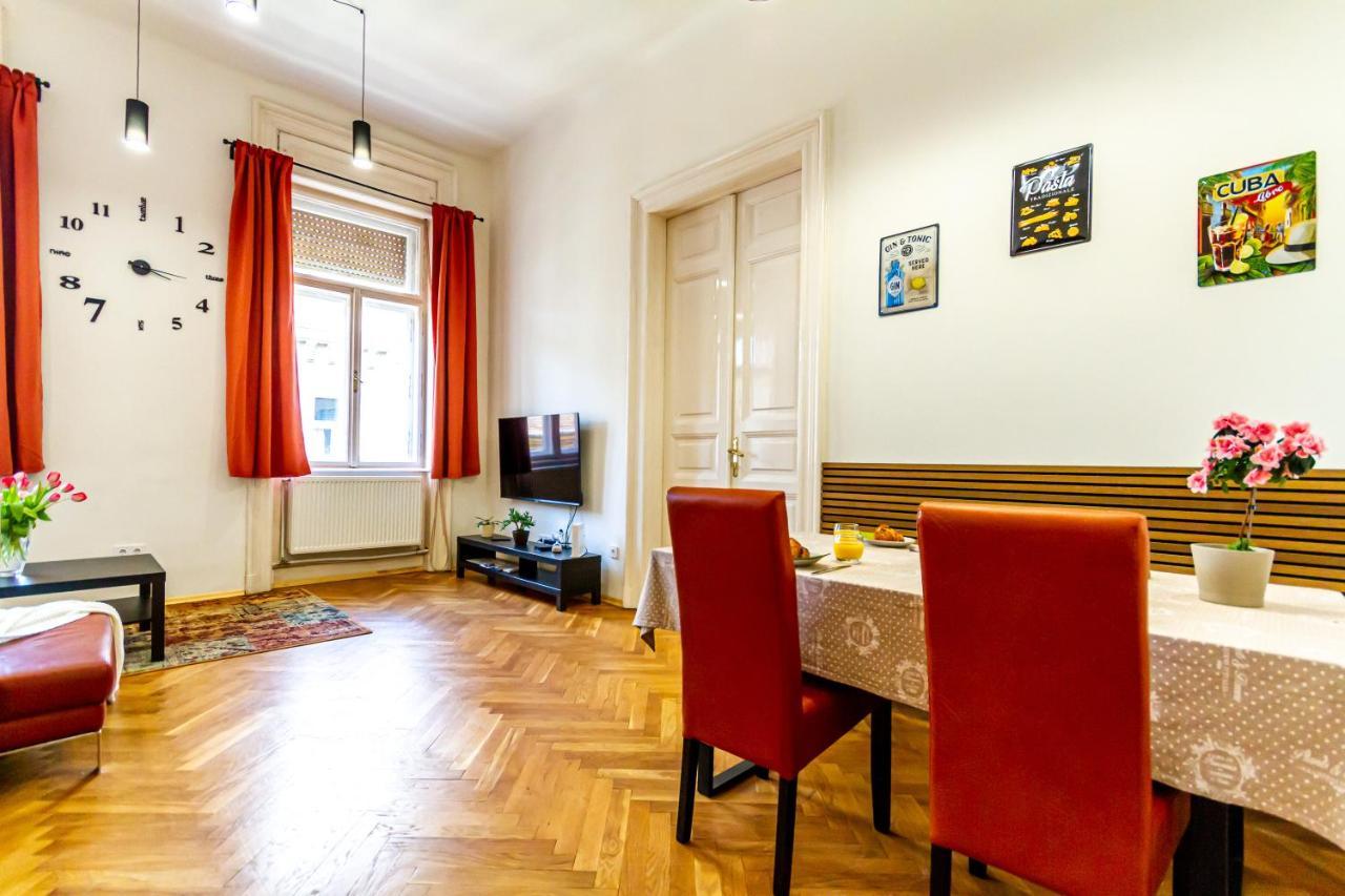 Supercentral Boutique Suite Budapesta Exterior foto